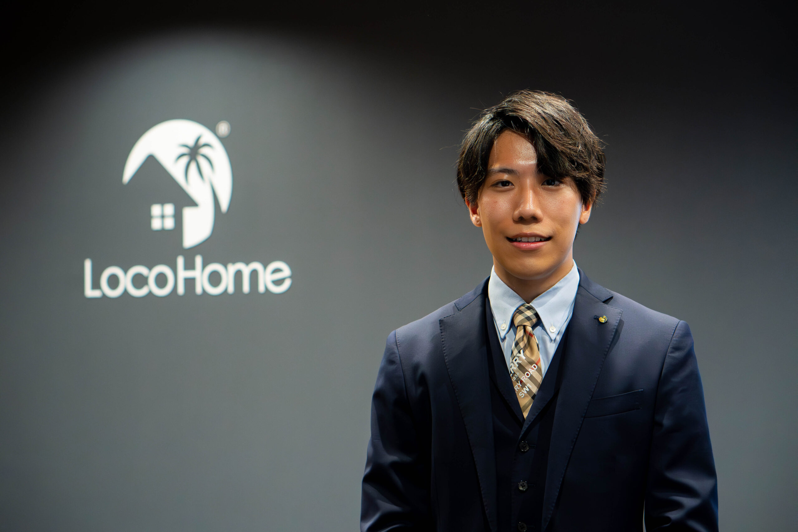 LocoHome(ロコホーム)コンサルタントの青木 純也