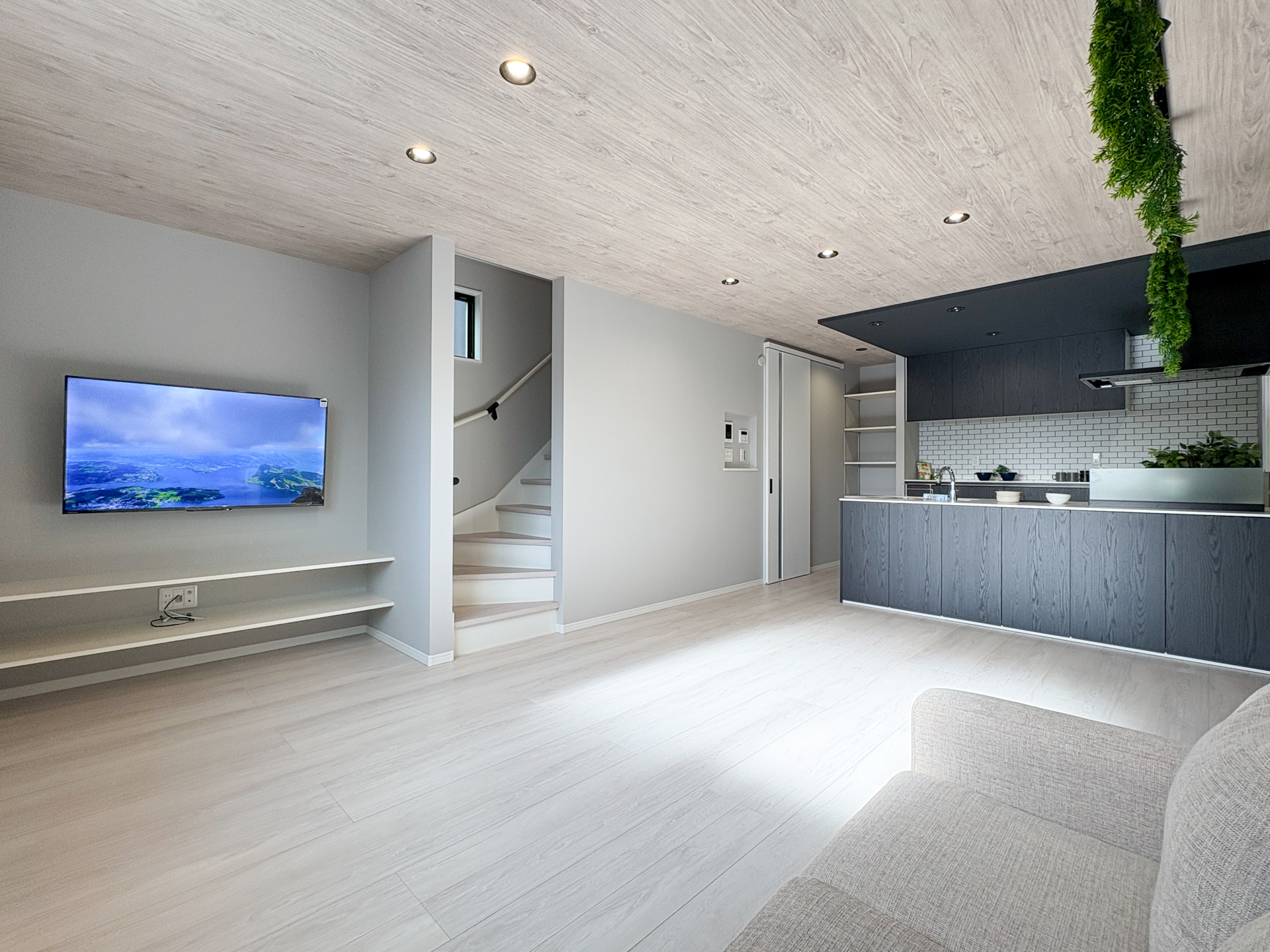 俺と私のLoco House（ロコハウス）王子1期A棟　新築戸建