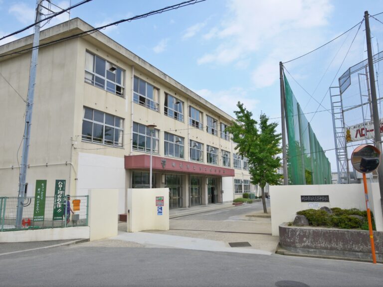大久保中学校