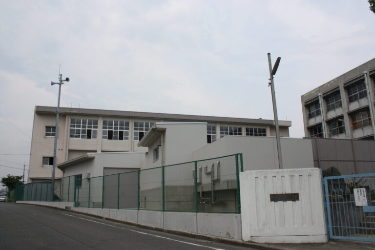 江井島中学校